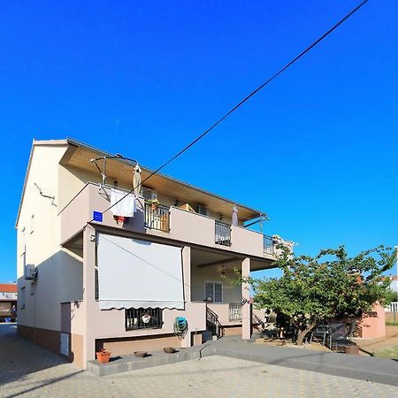 Holiday House Andrija بيبينيا المظهر الخارجي الصورة