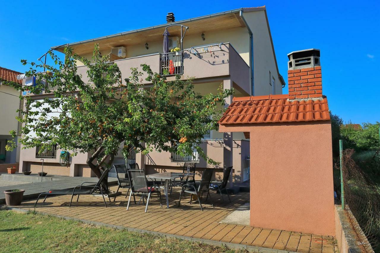 Holiday House Andrija بيبينيا المظهر الخارجي الصورة