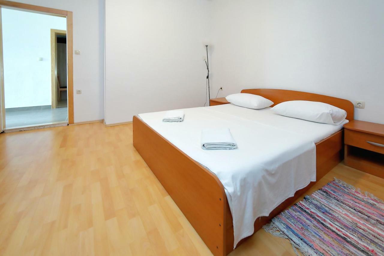 Holiday House Andrija بيبينيا المظهر الخارجي الصورة