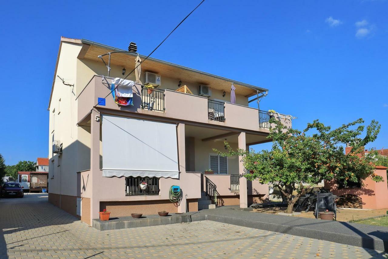 Holiday House Andrija بيبينيا المظهر الخارجي الصورة